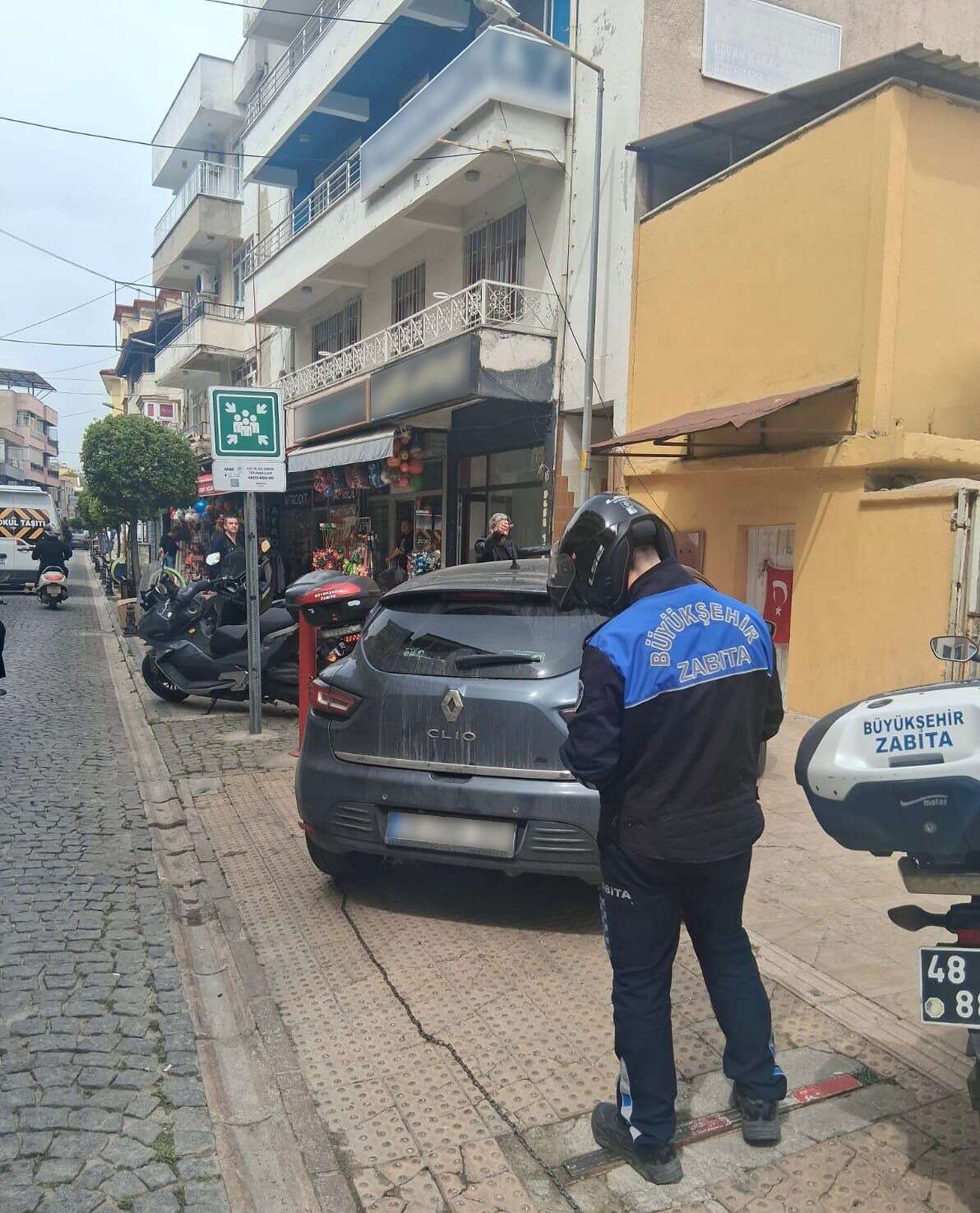 Menteşe’de Kaldırım İşgaline Geçit Yok: 642 Bin TL Ceza 1